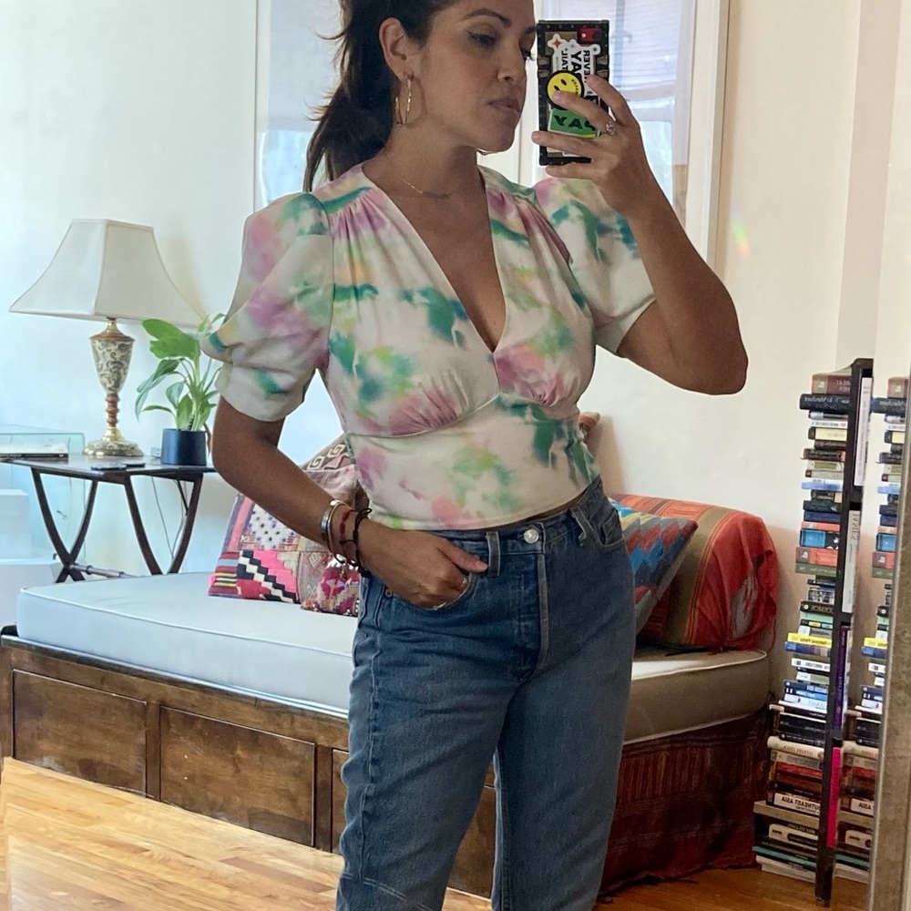 Amanda Uprichard rainbow 🌈 tie dye crop top. Side S. Gently worn w/o tags.